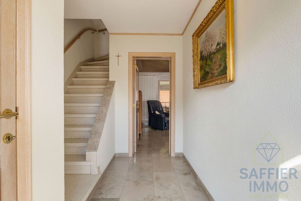 Ruime woning zonder renovatieplicht in de Seizoenswijk te Kuurne foto 22