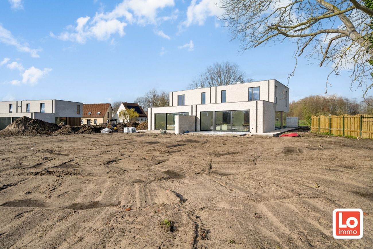 Moderne nieuwbouw in Destelbergen met prachtig zicht op velden achteraan foto 5