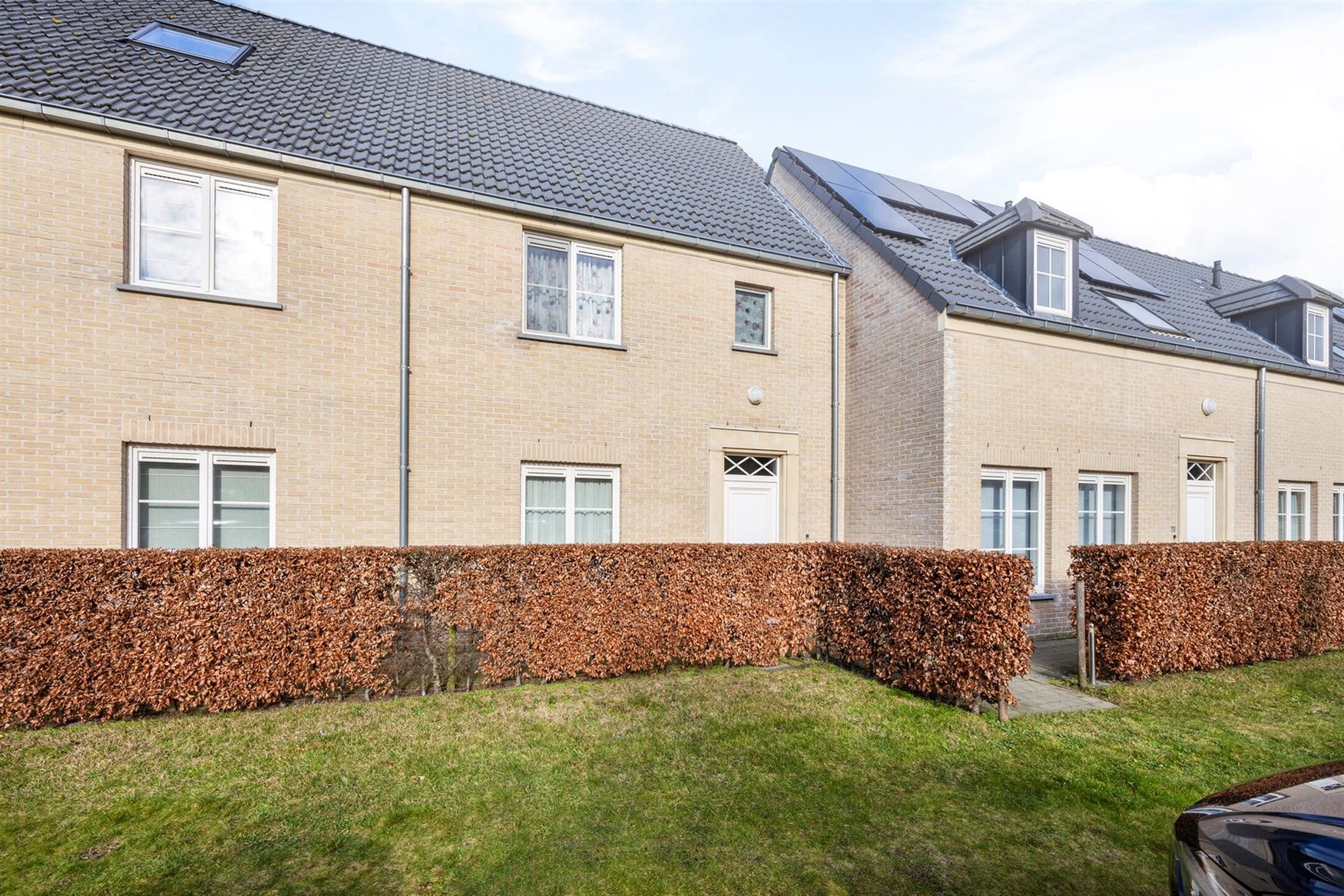 Wonen op een exclusief privé woonerf foto {{pictureIndex}}