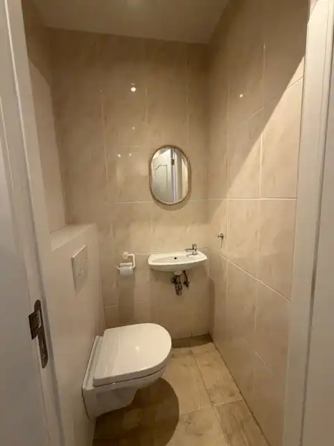 Ruim appartement met 2 slaapkamers en garage foto 12