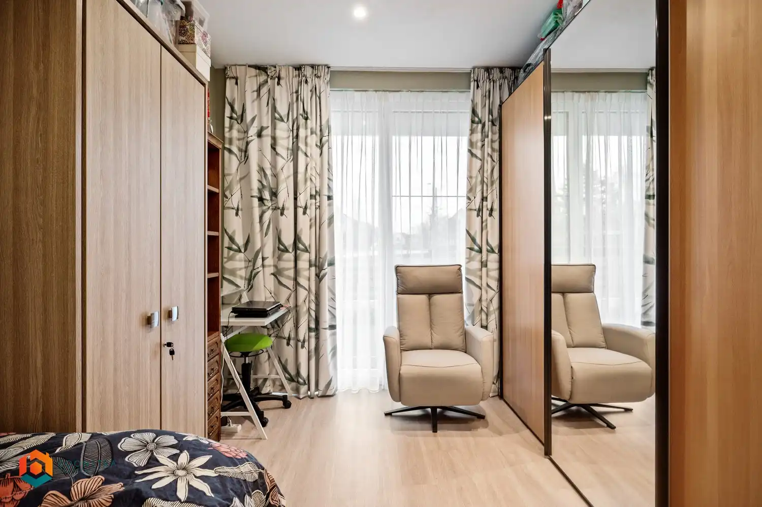 Ruim, energiezuinig gelijkvloers appartement met 2 slaapkamers en tuin foto 18