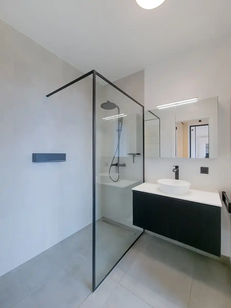 Ongemeubeld 2 slaapkamer appt. met zicht op de Schelde foto 11