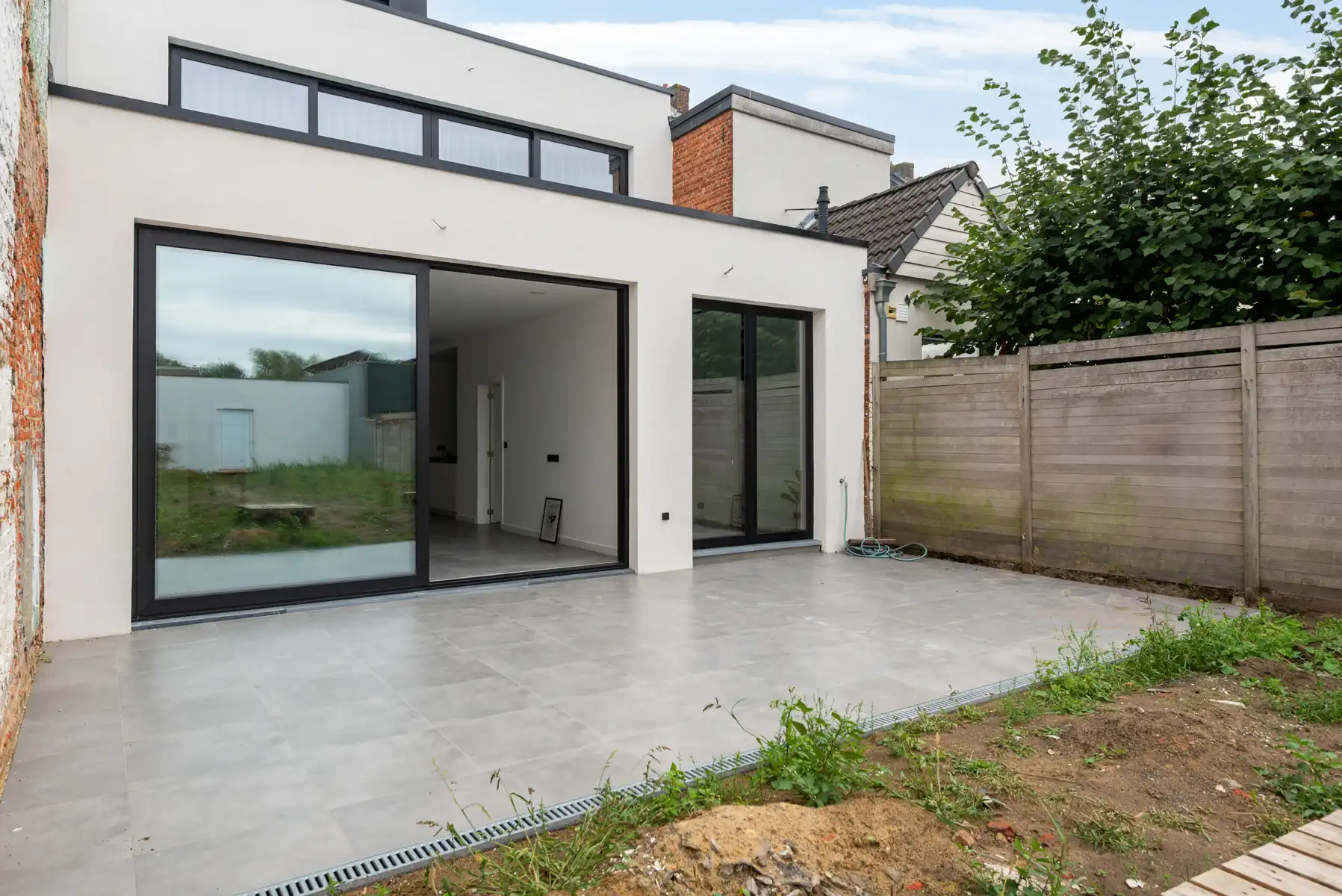Nieuwbouw gelijkvloers appartement met tuin en garagebox foto 8