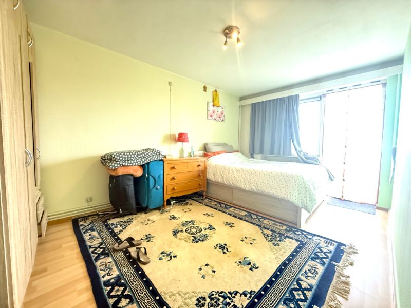 Centraal gelegen appartement met 2 slaapkamers foto 8