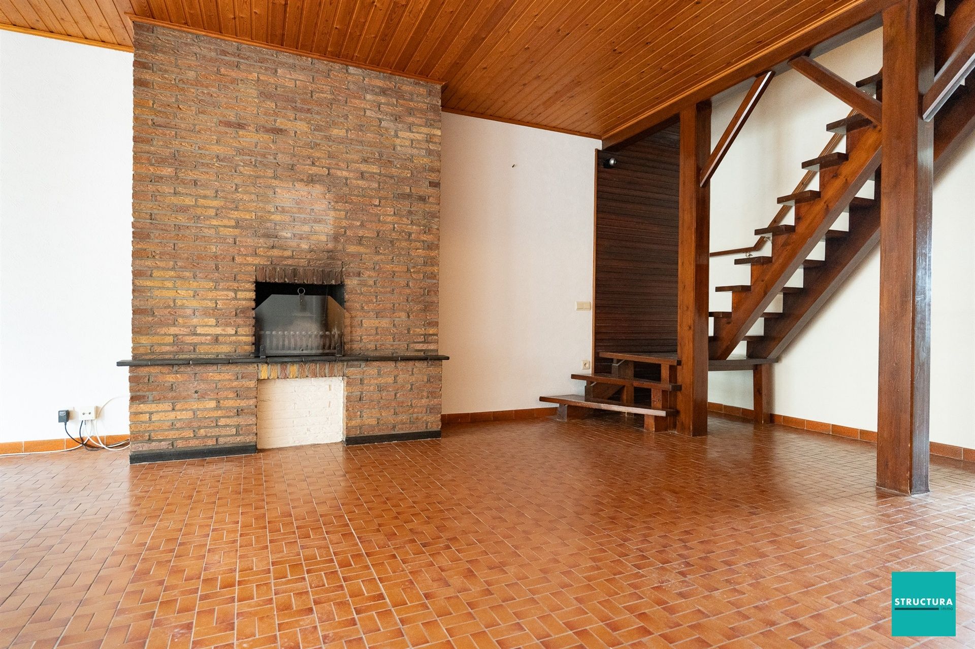 Appartement met 2 ruimte kamers en garage nabij Wemmel centrum foto 3