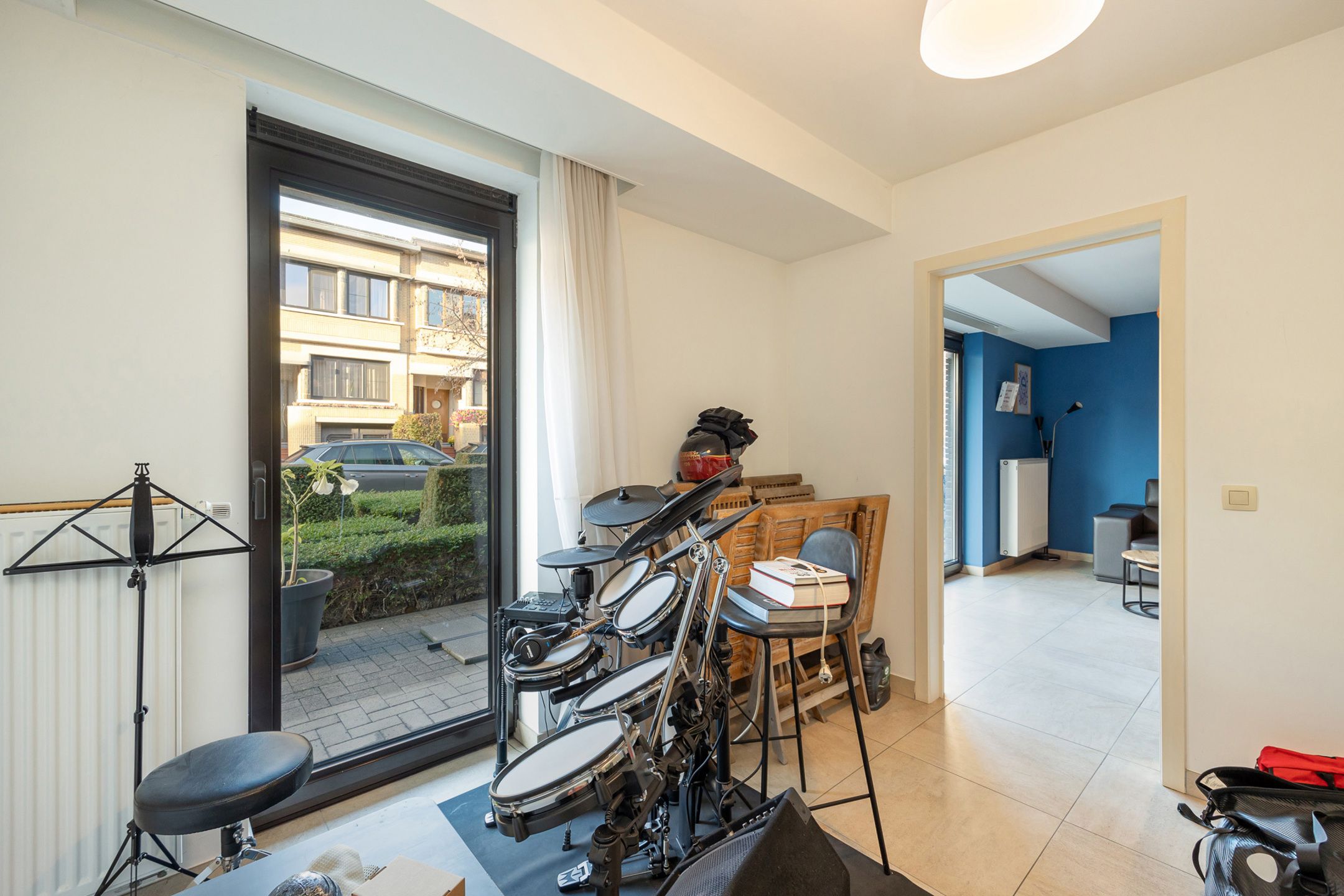 Gelijkvloers app met 2 terrassen en garagebox foto 9