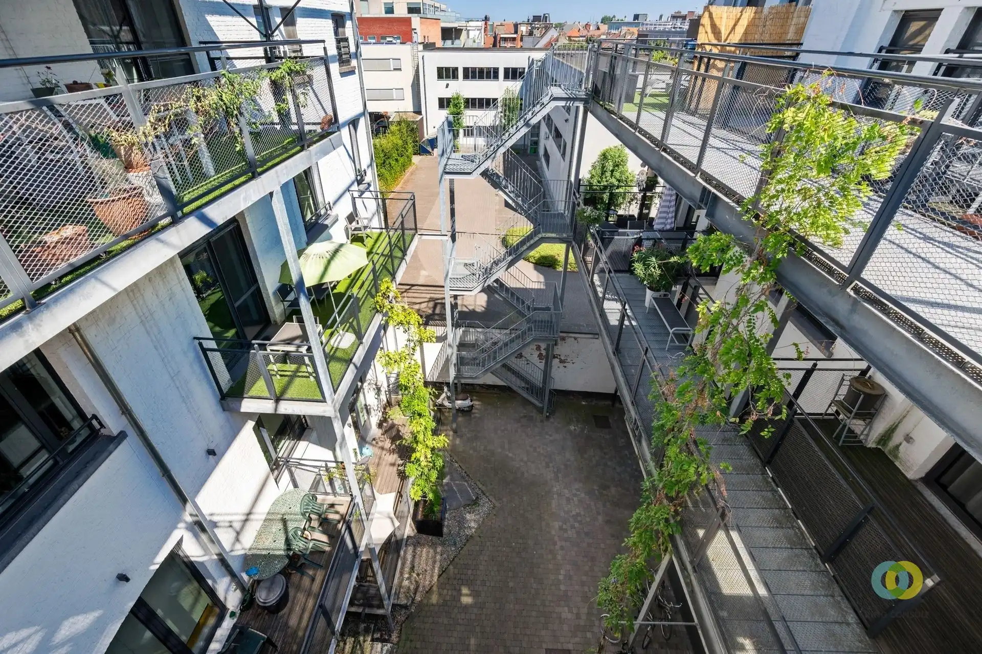 Moderne loft in historische site  foto 8