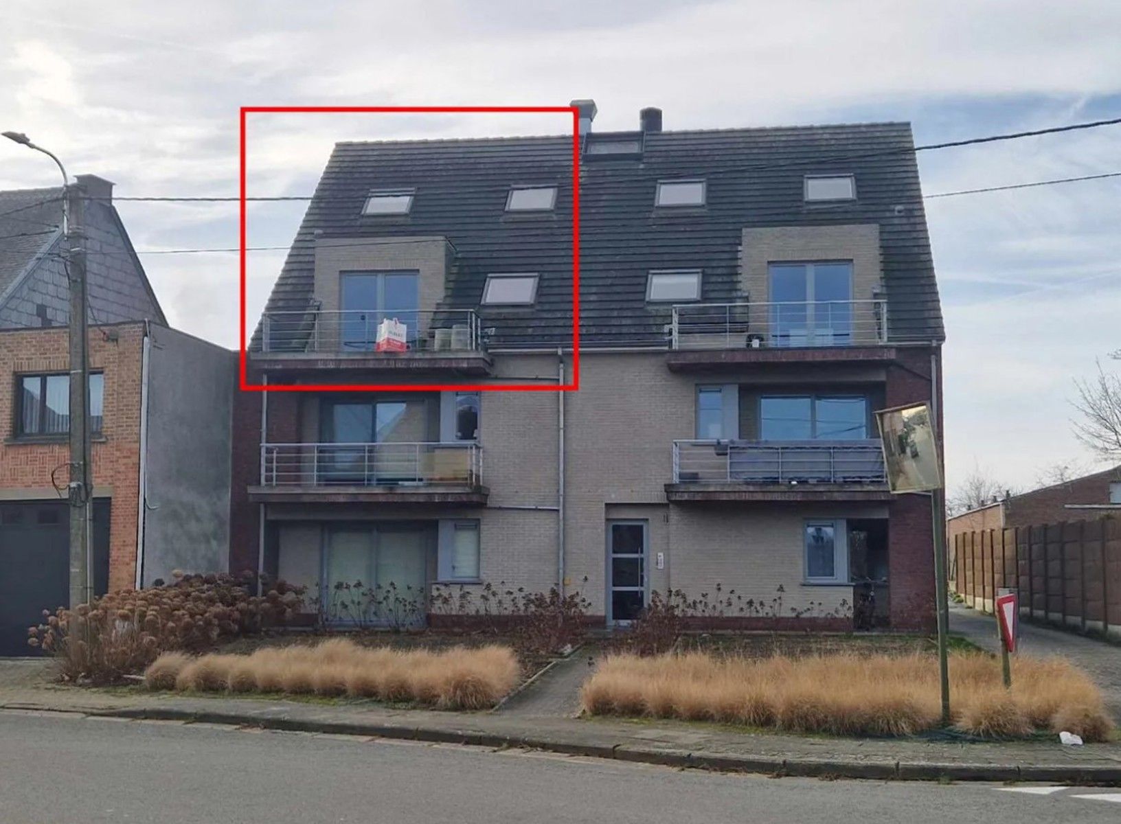 Duplex appartement met 3 slaapkamers en EPC B foto {{pictureIndex}}