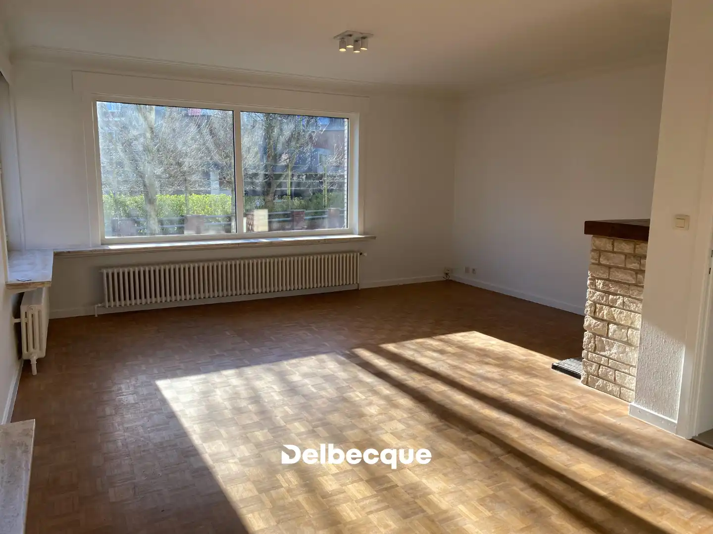 Lichtrijk en modern appartement met 2 slaapkamers te Kristus-Koning foto 2