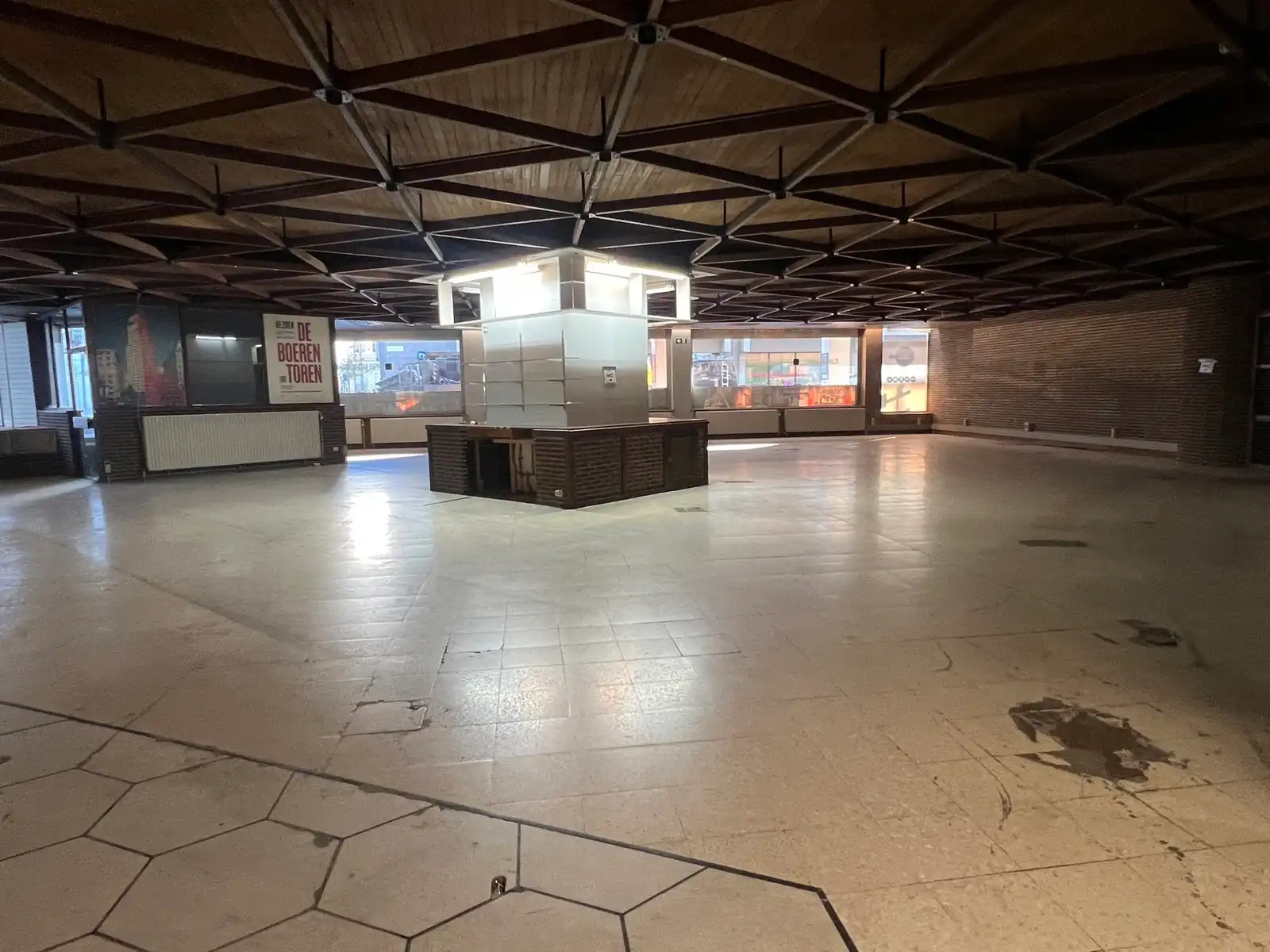 Commerciële ruimte te huur Eiermarkt 31 A - 2000 Antwerpen
