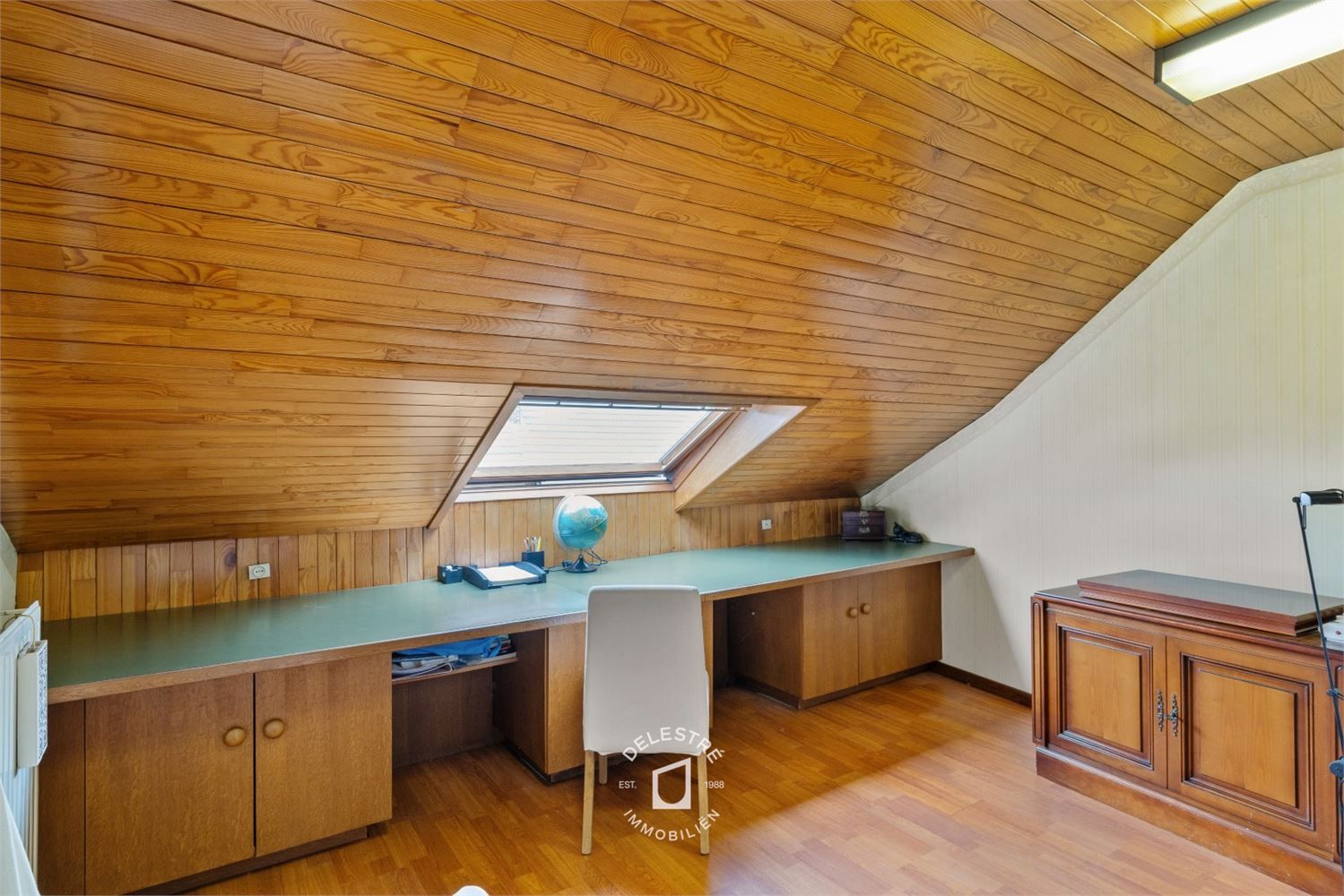 SOLIDE (HANDELS)WONING MET GARAGE BRUSSELBAAN foto 31