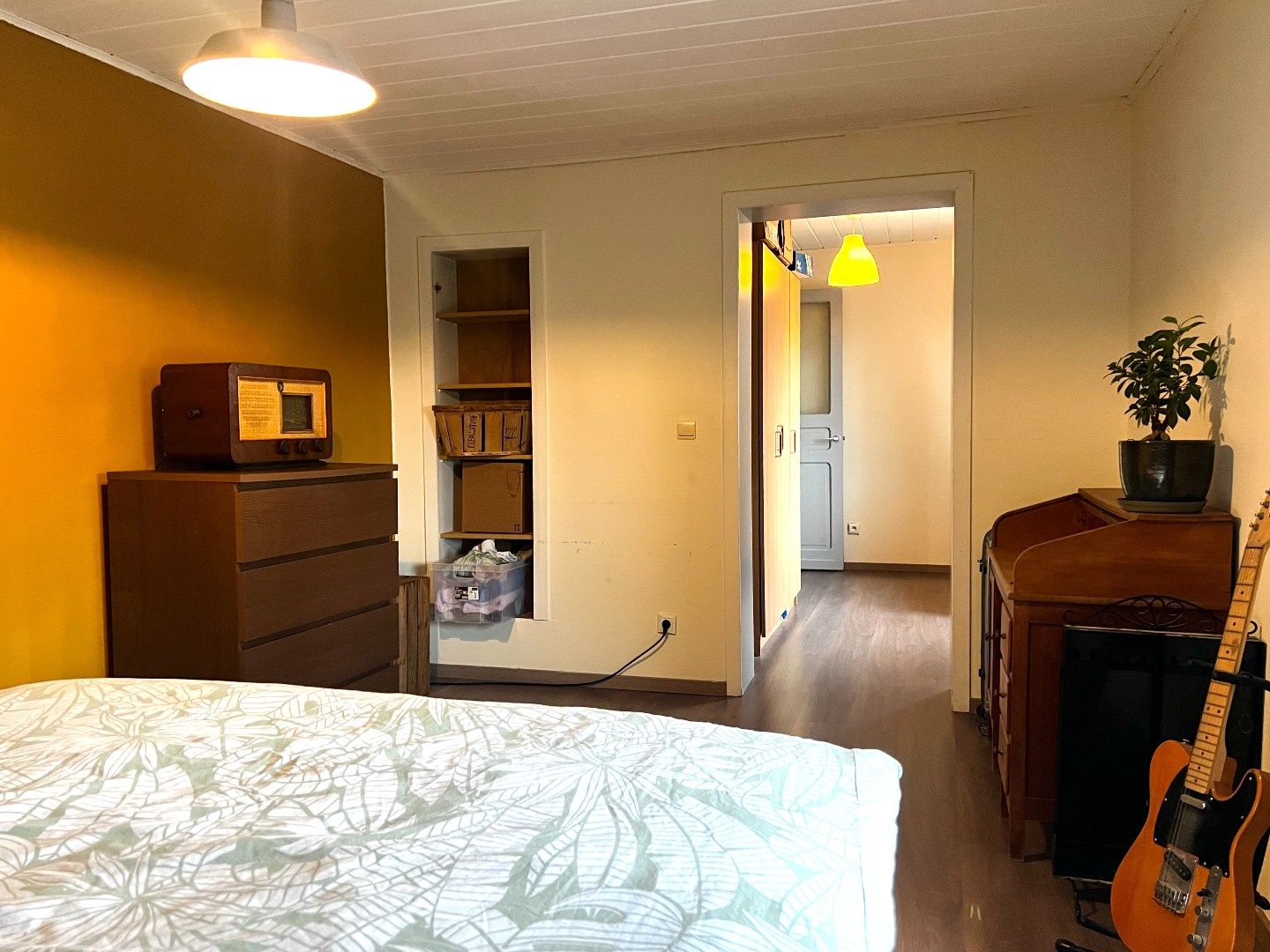 Charme troef in deze starterswoning te Wevelgem! foto 9