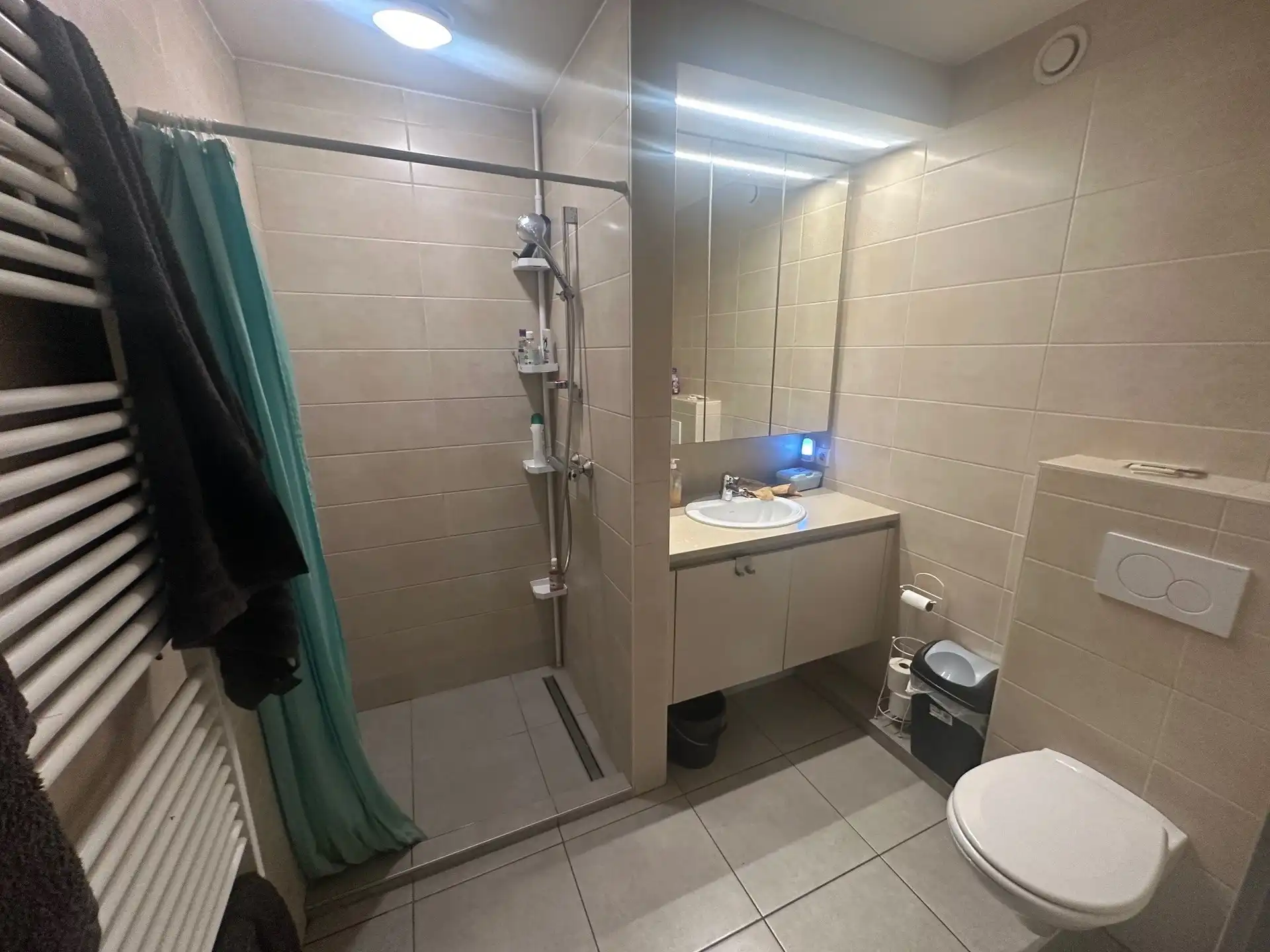 Comfortabel 2-slaapkamerappartement met terras en fietsenberging foto 6