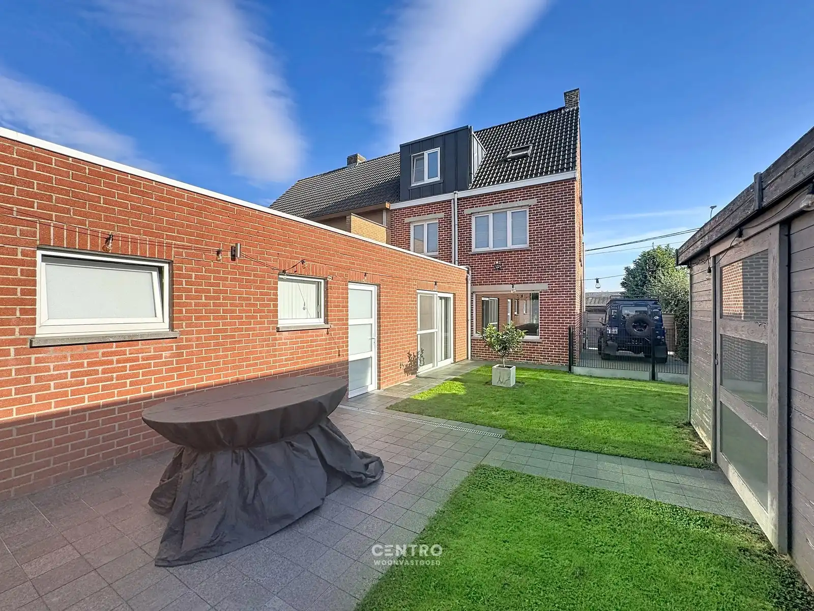 INSTAPKLARE woning met 4 slpks en ZUIDger. tuin! foto 20