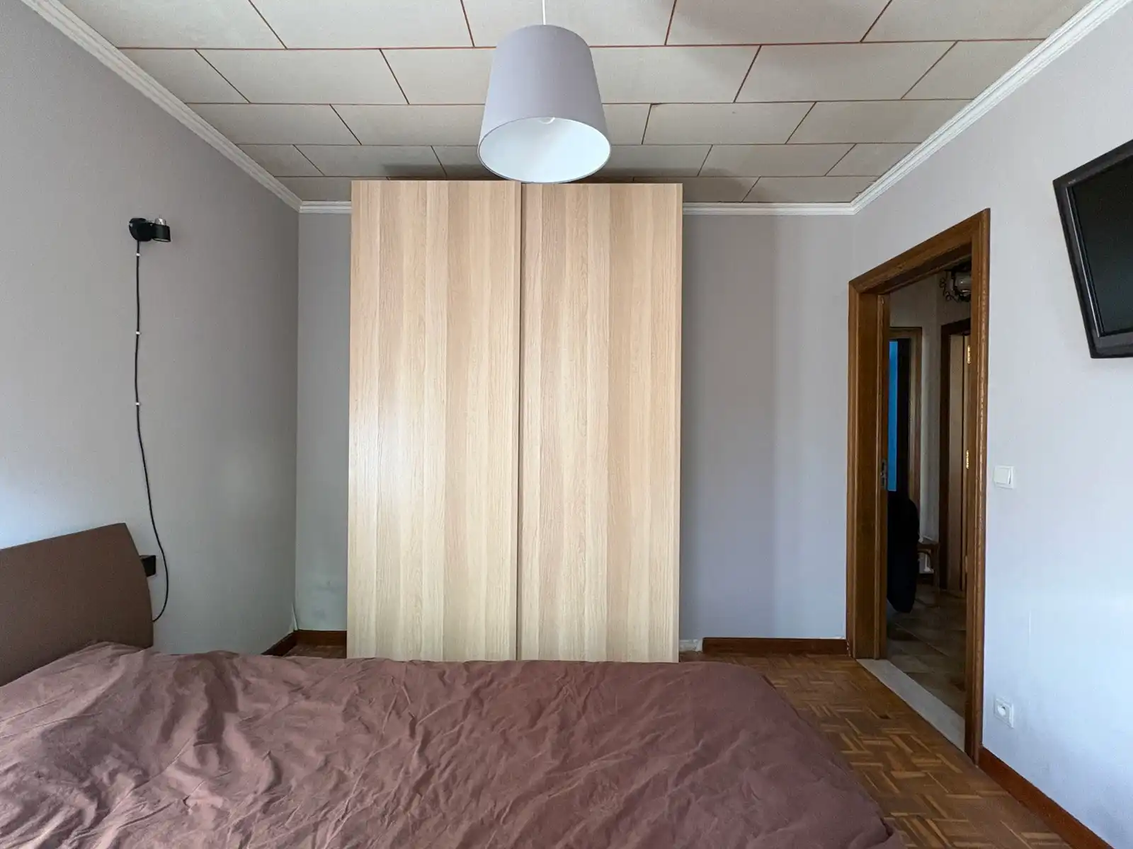 Te renoveren woning met groot bijgebouw foto 13