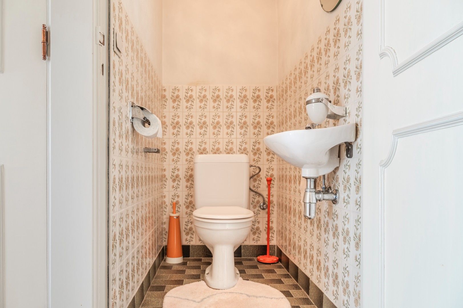 Te renoveren appartement op toplocatie foto 16