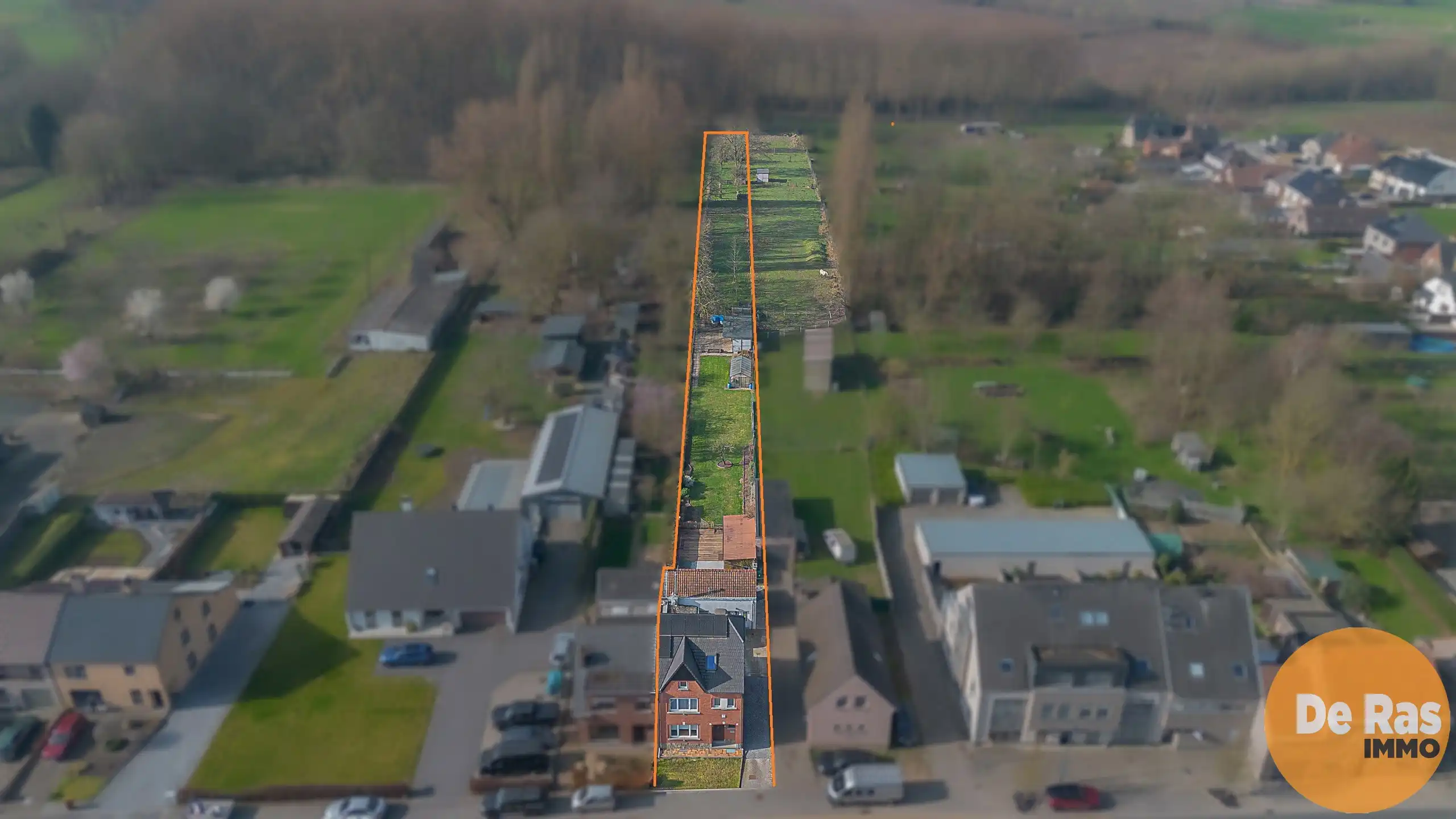 HELDERGEM - Gezellige woning met tuin, weide en stallen foto 3