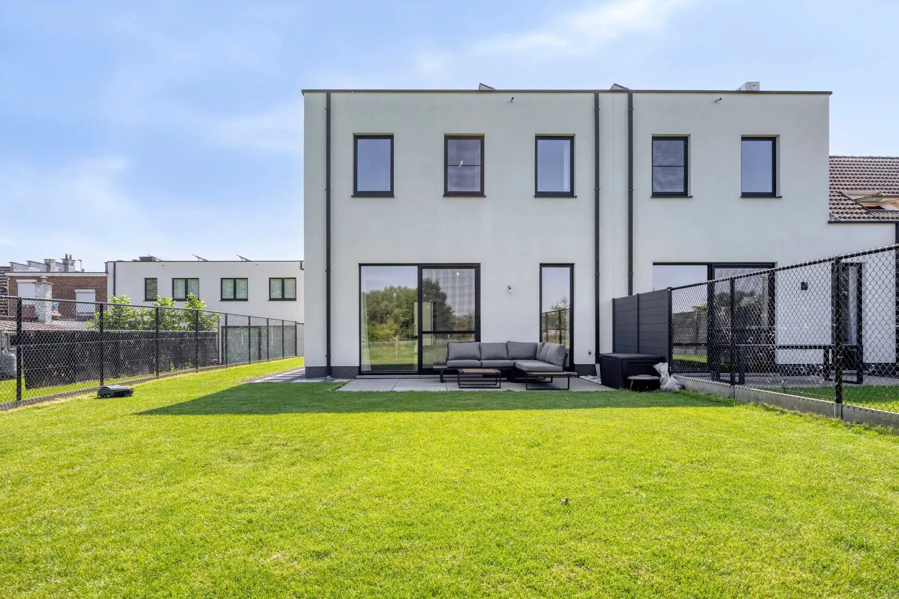 Recente ('23) energie-neutrale woning met 3 slaapkamers foto 4