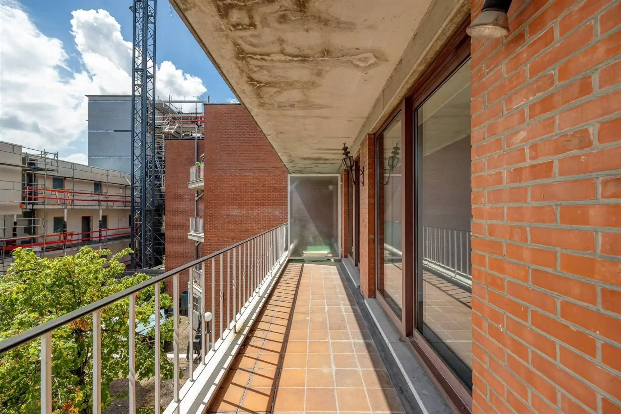 Recent gerenoveerd appartement met 3 slpkms foto 26