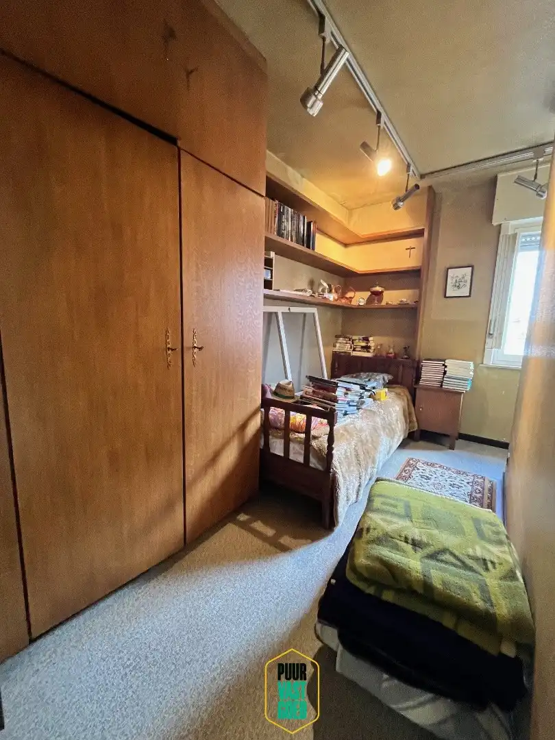 Vlot bereikbare en degelijke woning met tuin, garage en dubbele oprit. foto 18