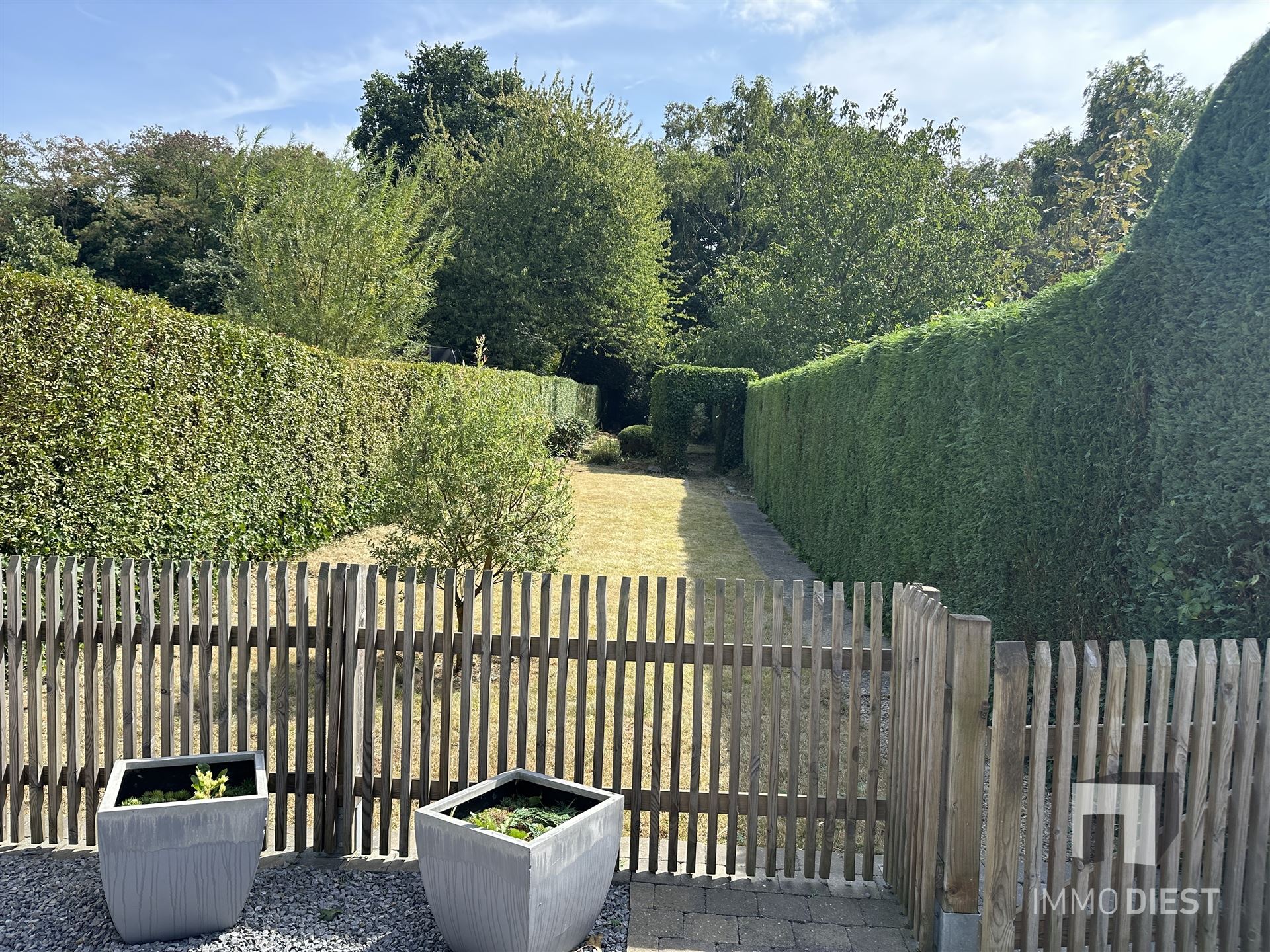 Knappe woning met 3 ruime slaapkamers en mooie tuin - instapklaar foto 21