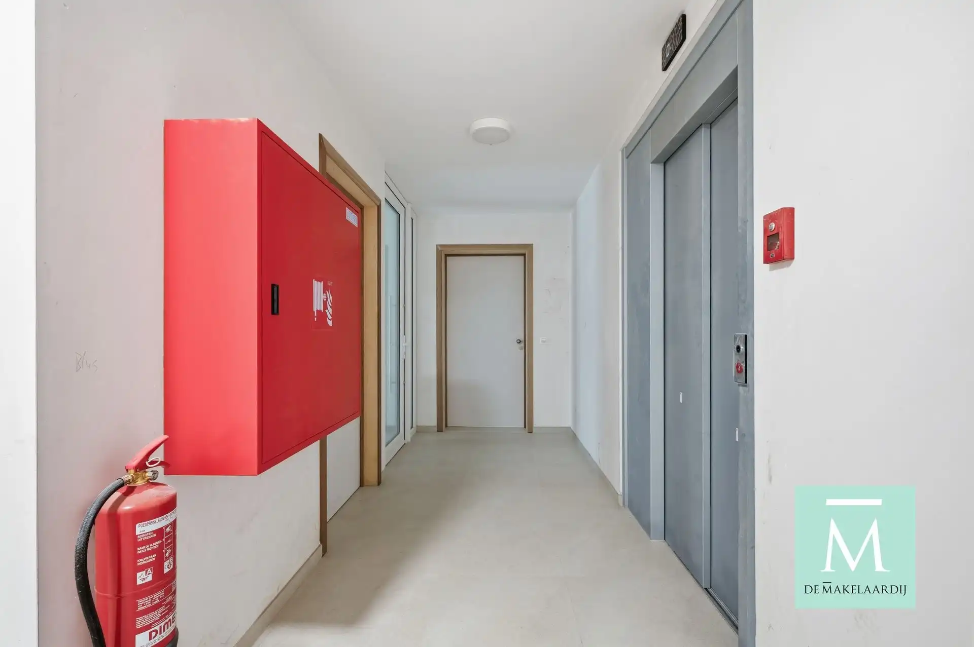 Te huur: stijlvol nieuwbouwappartement met terras in Onze-Lieve-Vrouw-Waver foto 2