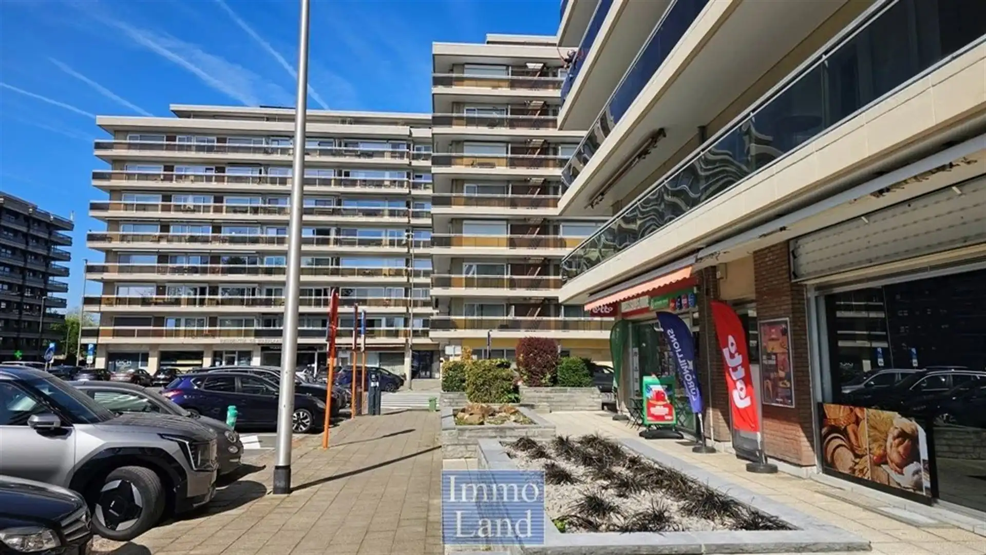 Knap gerenoveerde appartement met 1+1 slaapkamer foto 11