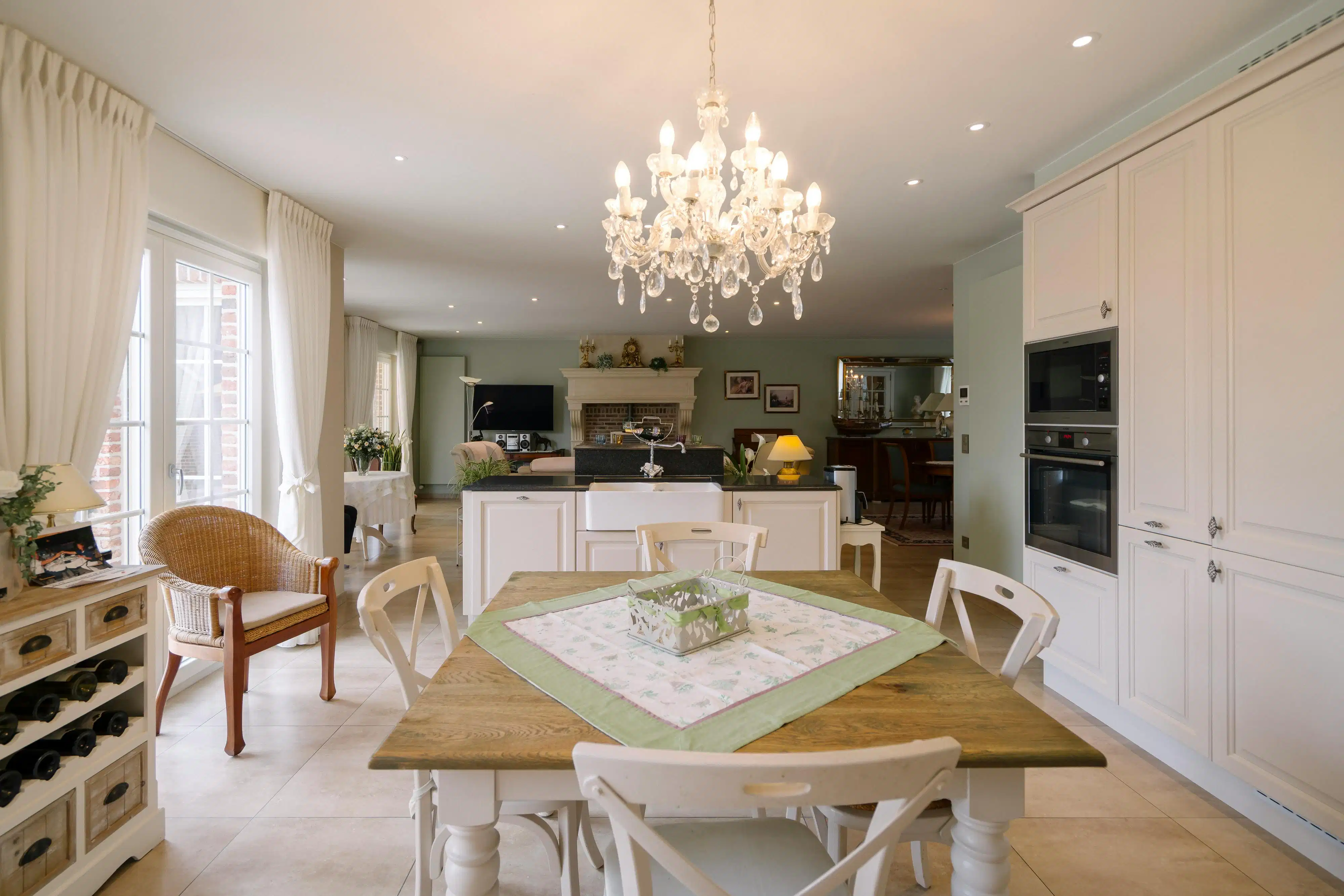 Landelijke villa met bijgebouwen op rustige, groene ligging foto 22