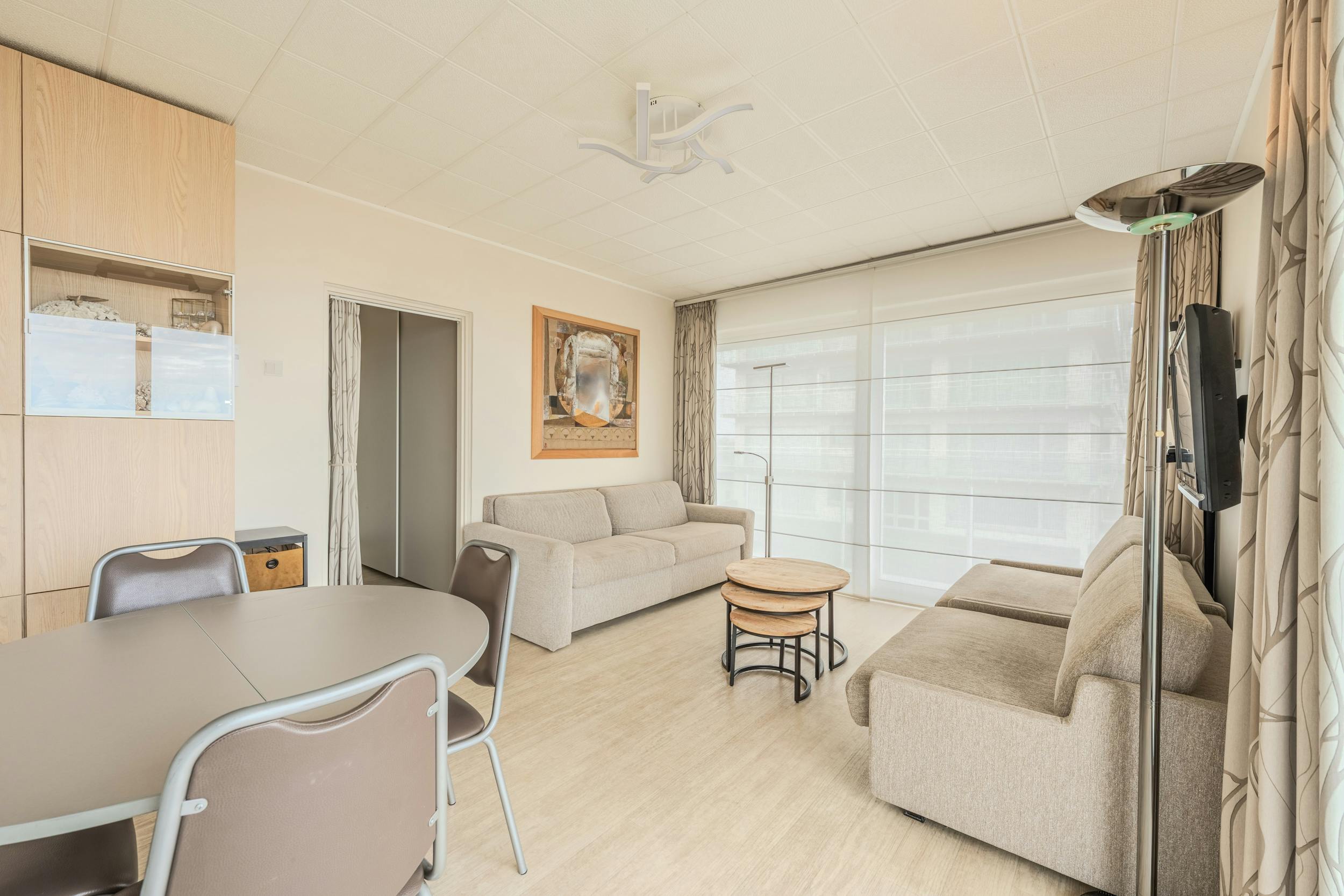 Instapklaar hoekappartement met frontaal zeezicht te koop! foto 7