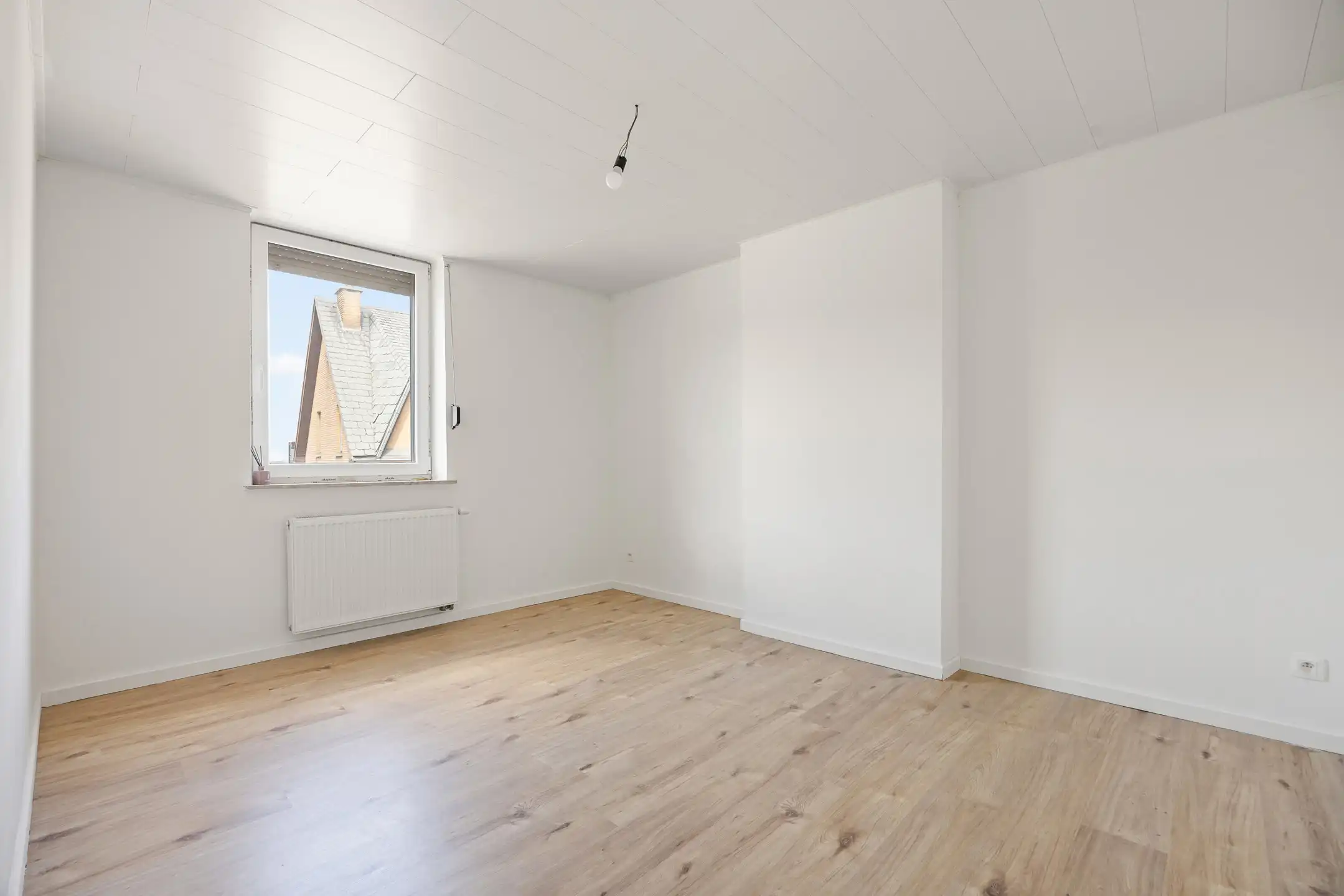 Instapklare gezinswoning met garage te Elst  foto 16