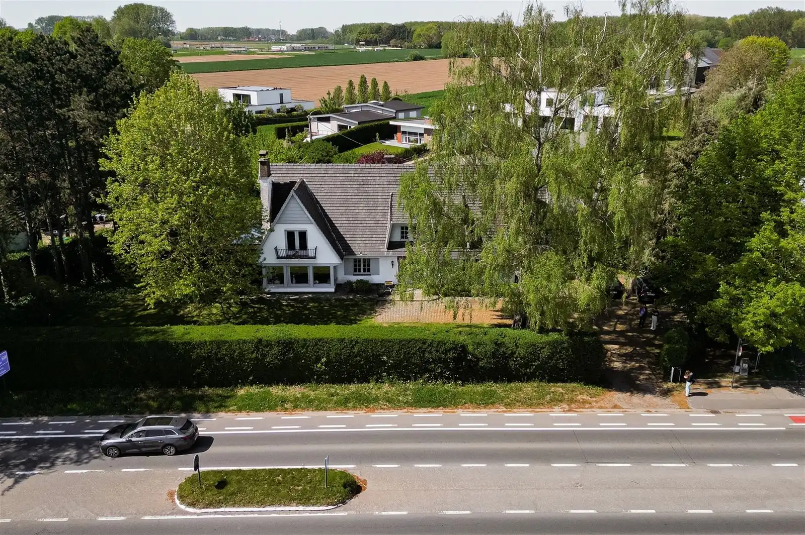 Veelzijdig pand op toplocatie te Geraardsbergen! foto 9