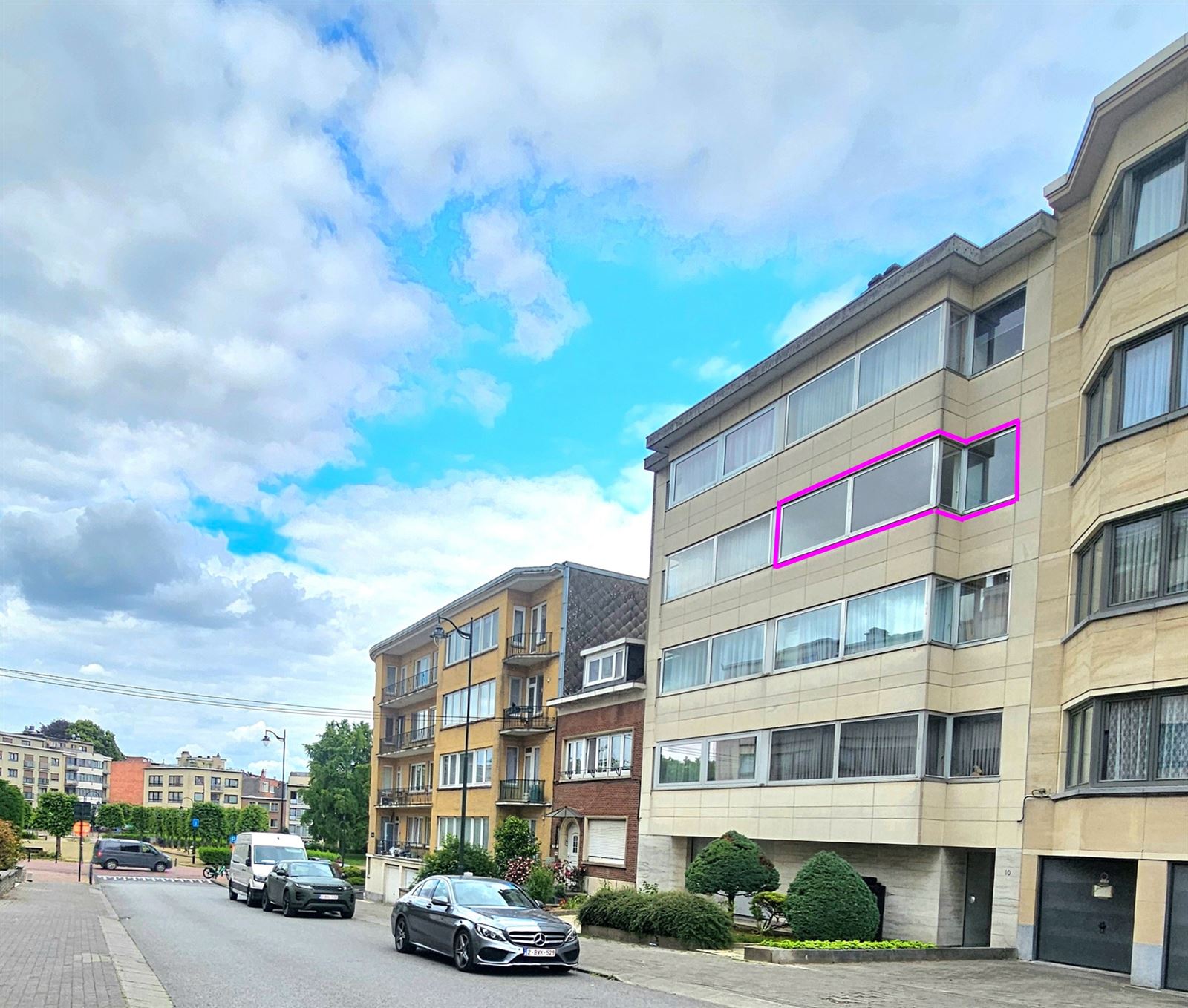 Lichtrijk appartement 2 slaapkamers met terras foto {{pictureIndex}}