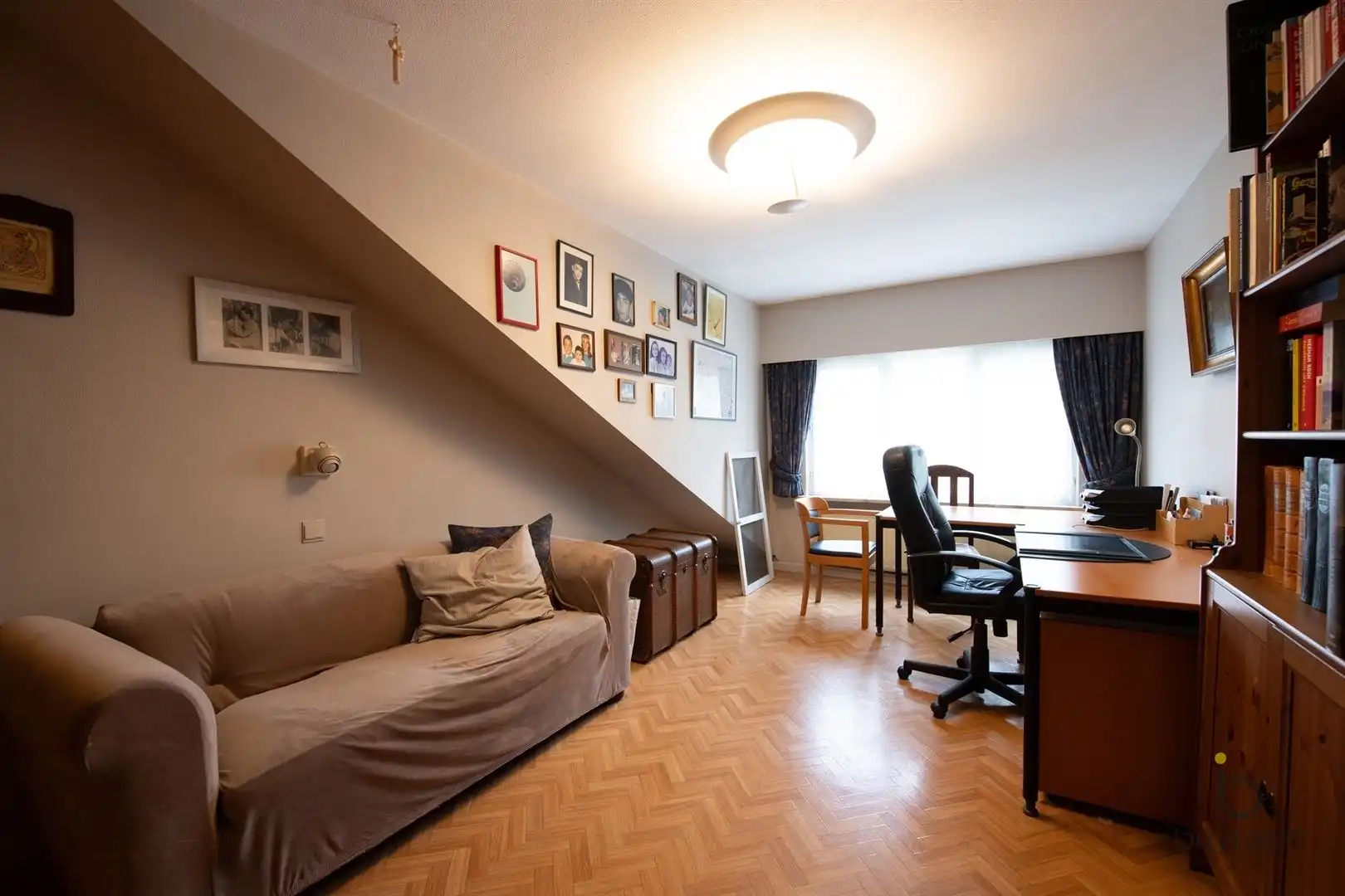 RUIMTE, LICHT ÉN RUST: GEZELLIGE FAMILIEWONING MET 5 SLAAPKAMERS MIDDEN IN HET GROEN! foto 23