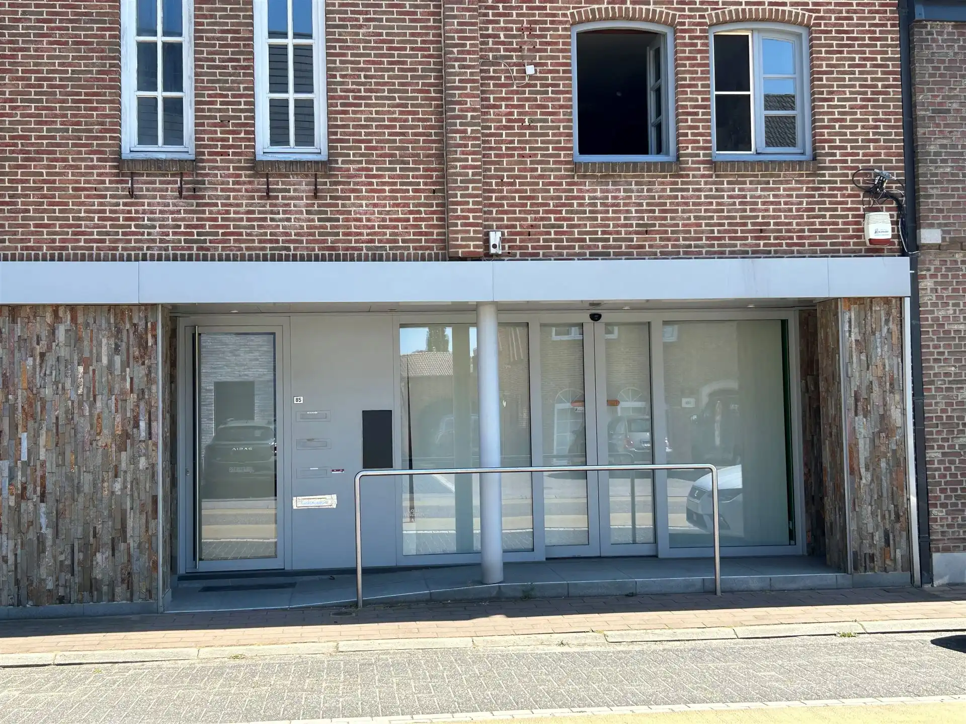 Handelspand foto {{pictureIndex}}