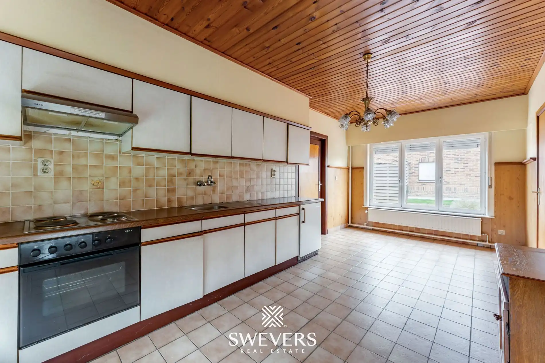 Te renoveren woning met tuin en garage in Budingen foto 10