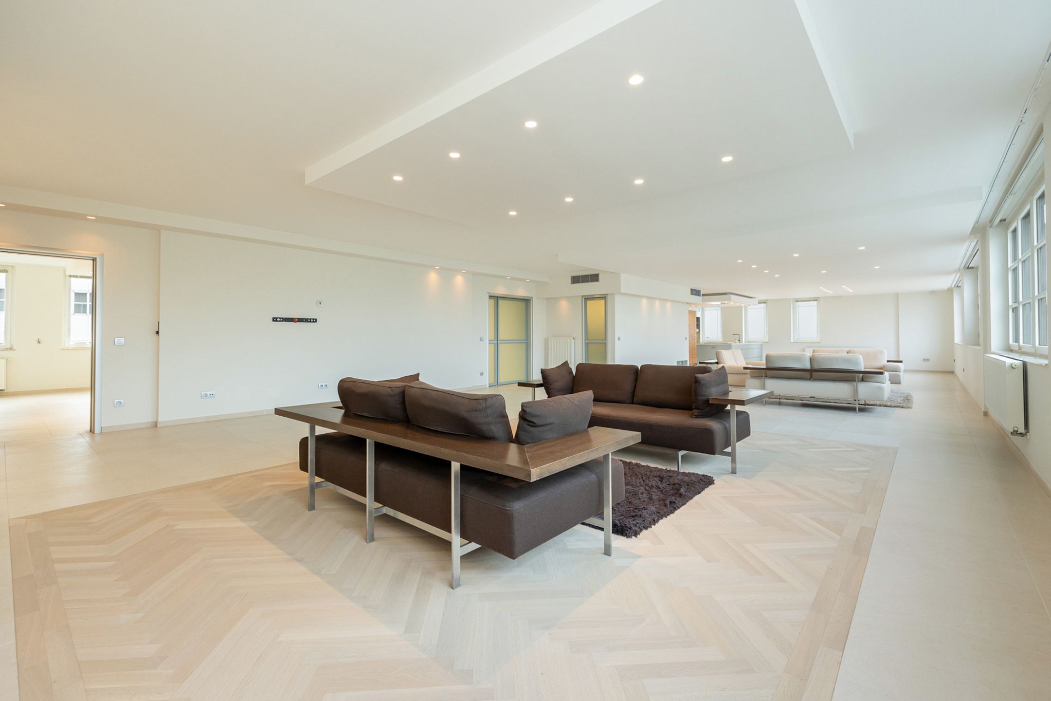 ANTWERPEN - Exclusief appartement in het “Koninklijk Entrepot”  foto 3