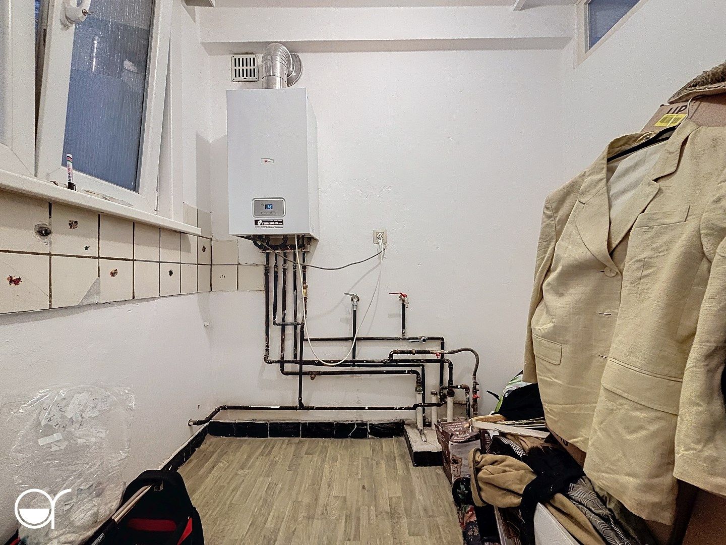 Te renoveren appartement met garage en goed EPC aan de rand van centrum Gent foto 9