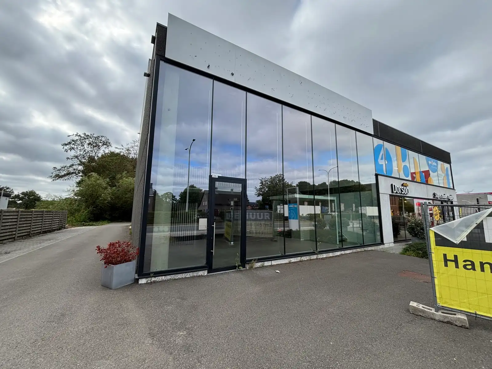Commerciële ruimte te huur 2440 Geel