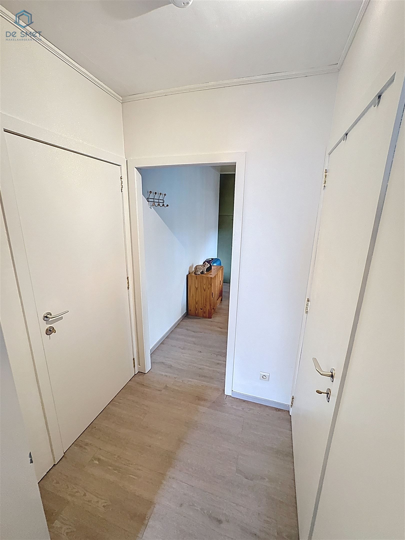 Instapklare bungalow met 3 slaapkamers, ruime tuin en veranda in hartje Moerbeke foto 12