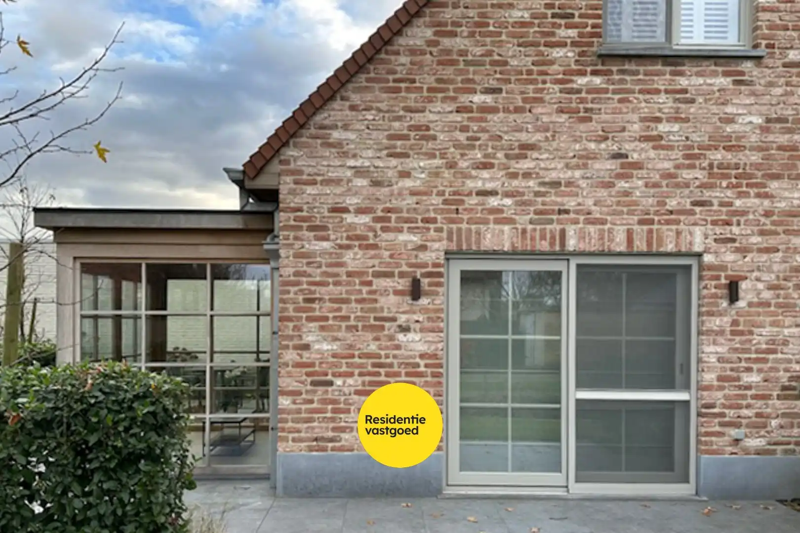 Open bebouwing met 3 slaapkamers en garage in Oudenburg foto 6