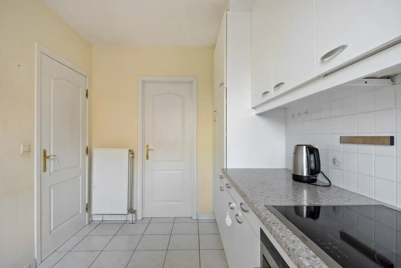 Instapklaar appartement in centrum Willebroek! foto 10