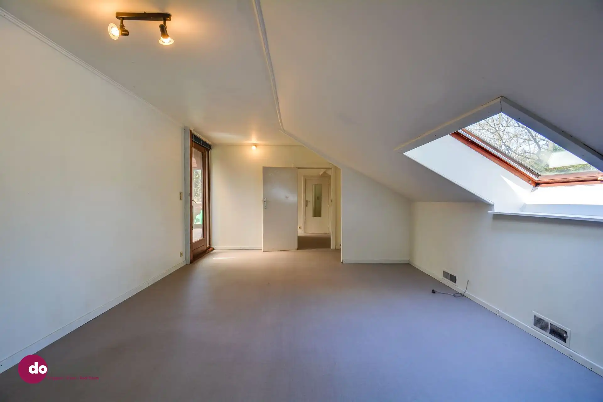 Unieke en ruime woning met veel mogelijkheden in de Zevenbunderwijk in Schiplaken foto 23