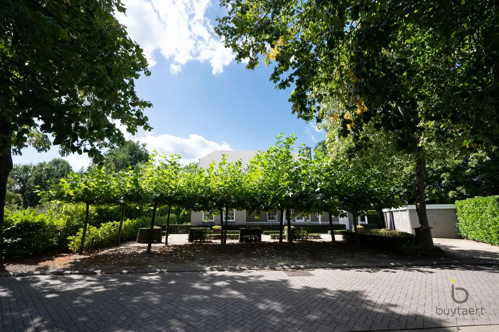 Knappe long island karakter villa in een heel fijne omgeving te Halle-Zoersel! foto 66