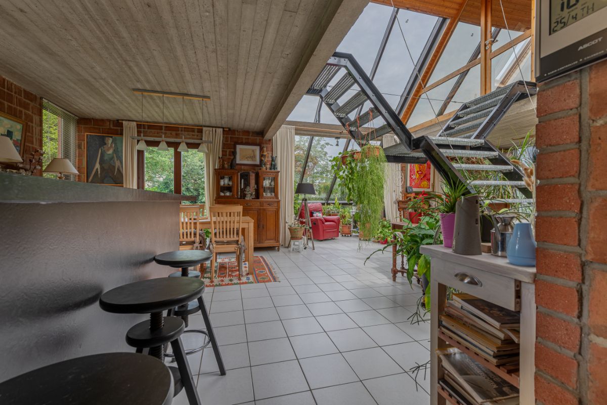 Woning met gezellige tuin. foto 8