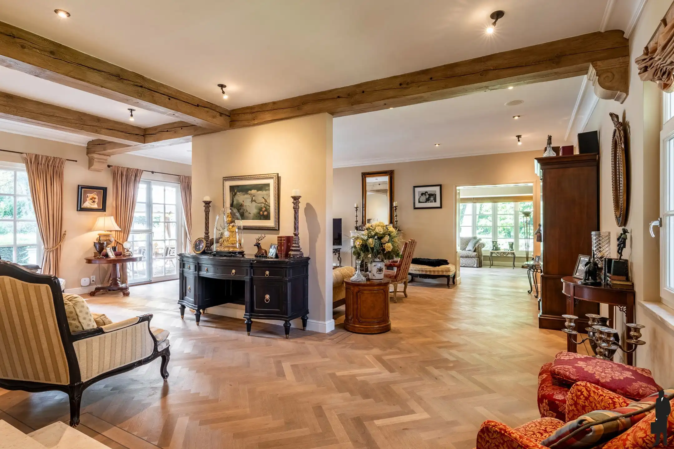 Tijdloze villa met 5 slks, 2 bdks en buitenzwembad foto 5