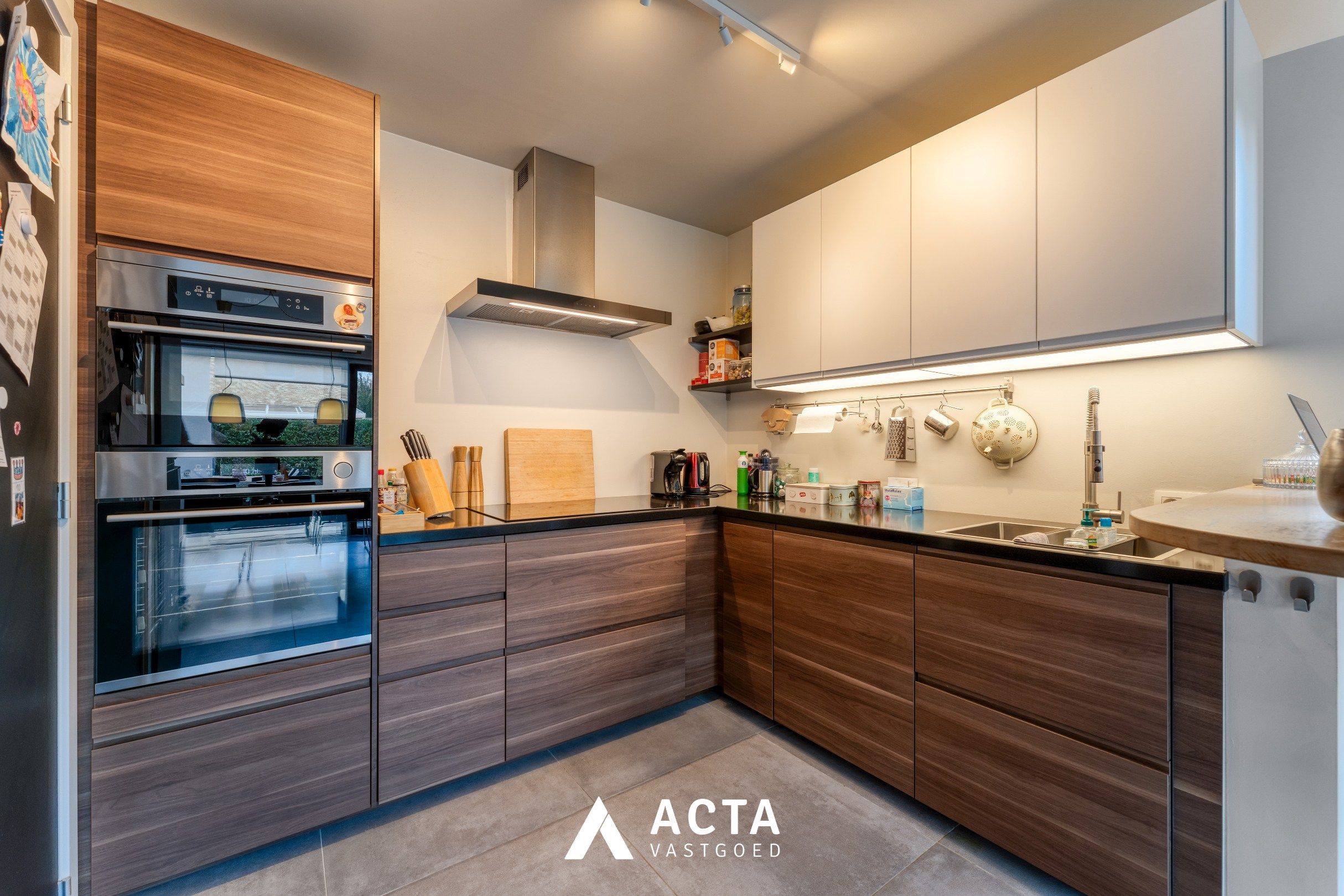 Instapklare halfopen gezinswoning in Baanhof in Oostende foto 11