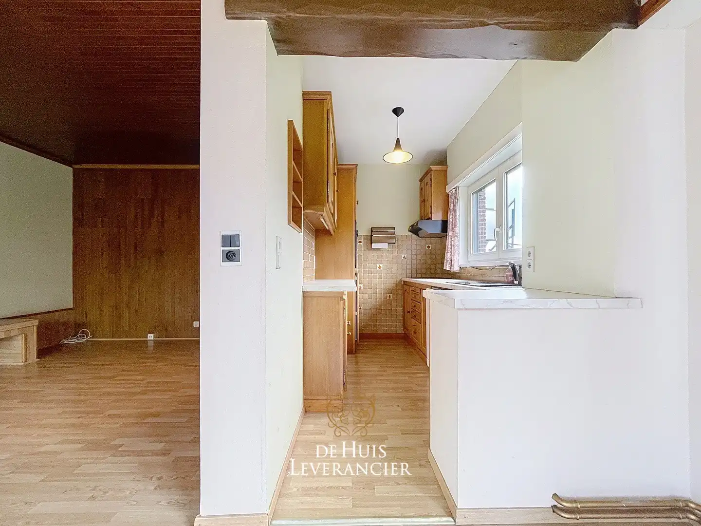 Een huis met potentieel in een buurt met toekomst ! foto 13