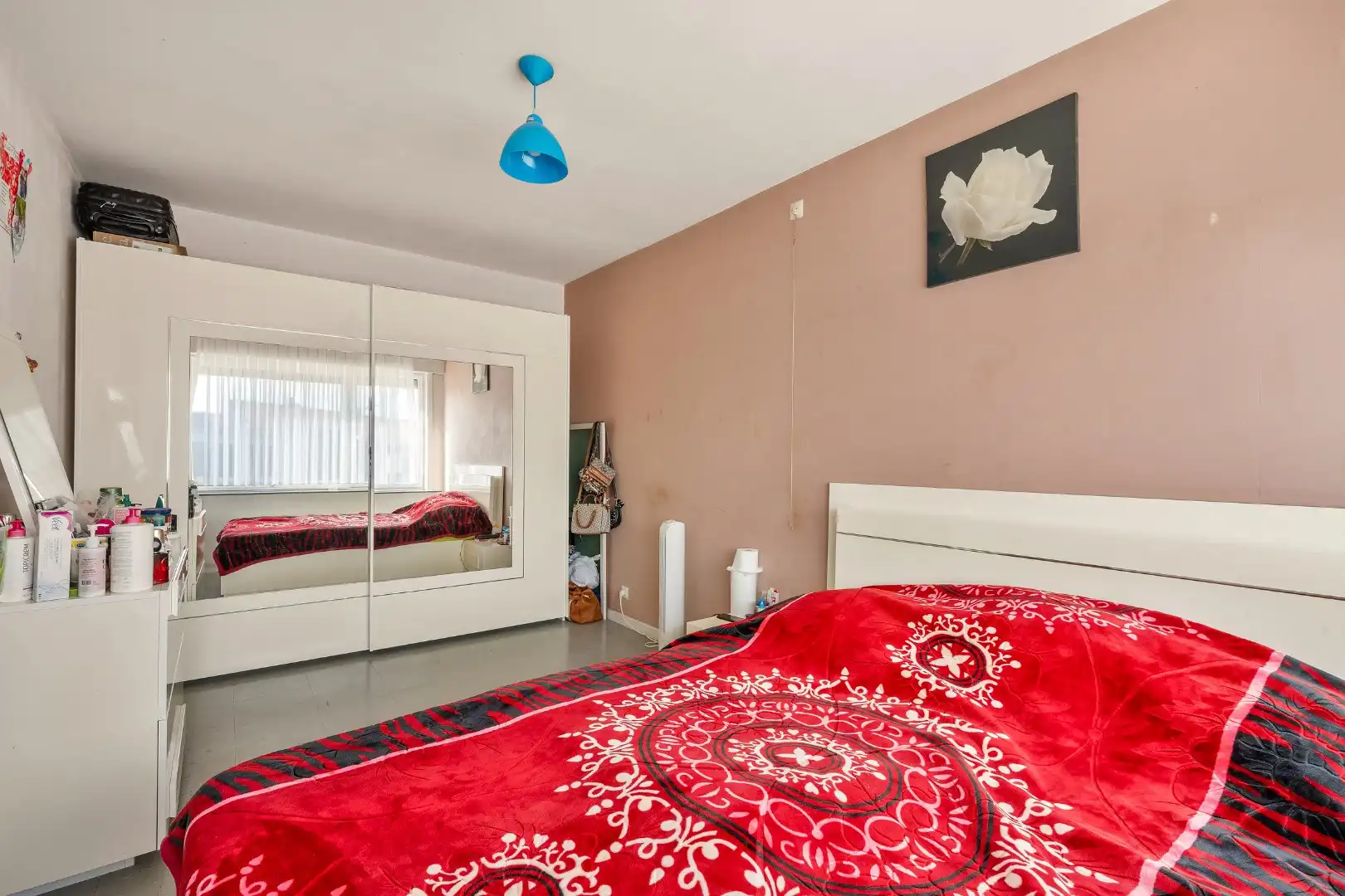 OP TE FRISSEN WONING MET 3 SLAAPKAMERS, BUREAURUIMTE, GARAGE EN  TUIN foto 9