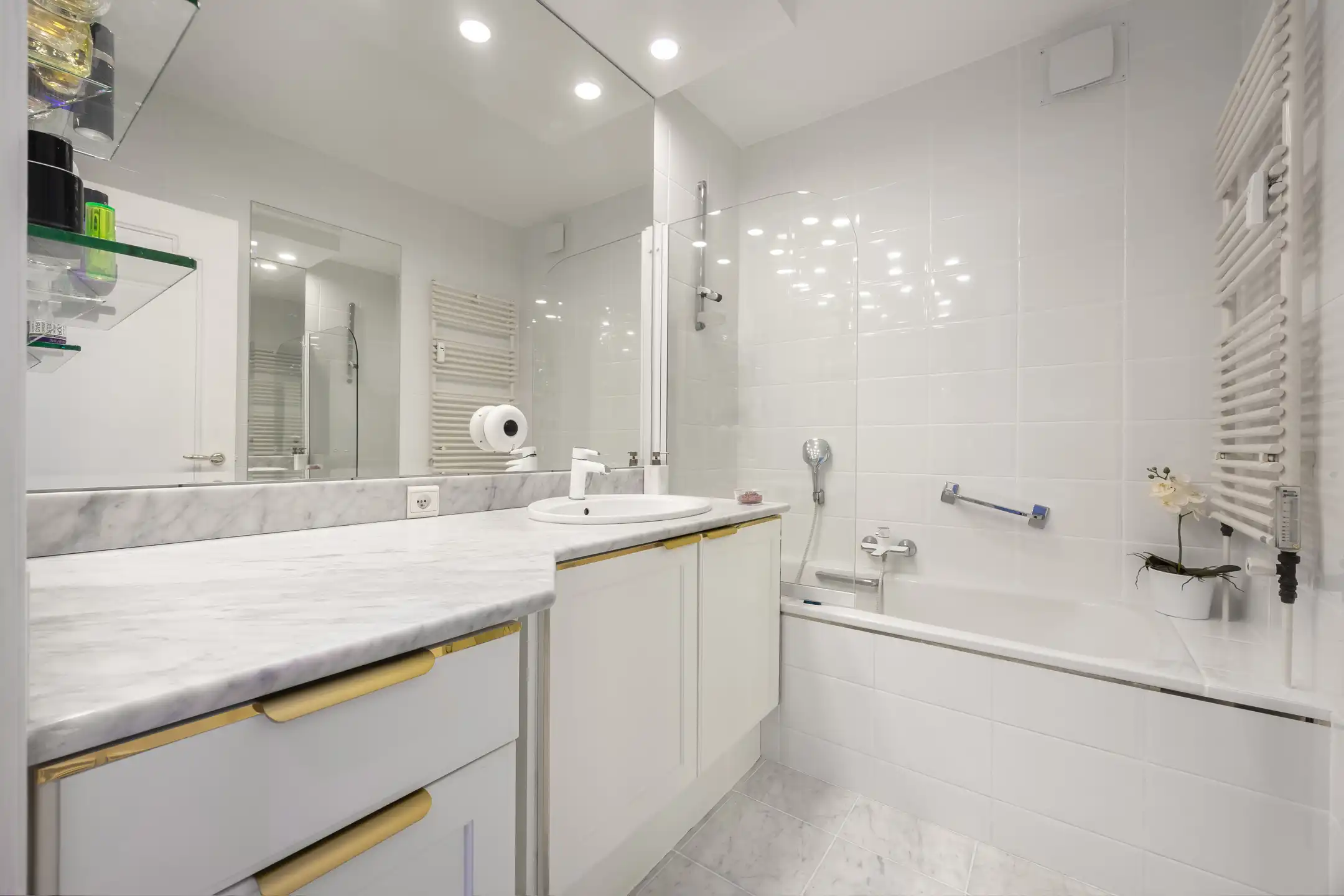 Zeer verzorgd en mooi appartement met 2 slaapkamers en terras foto 25