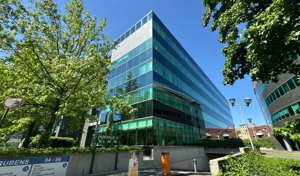 Kantoorruimte te huur in Rubens Building in Berchem foto 12